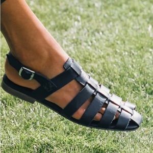 Gently worn Jenni kayne French sandals, great for summer.